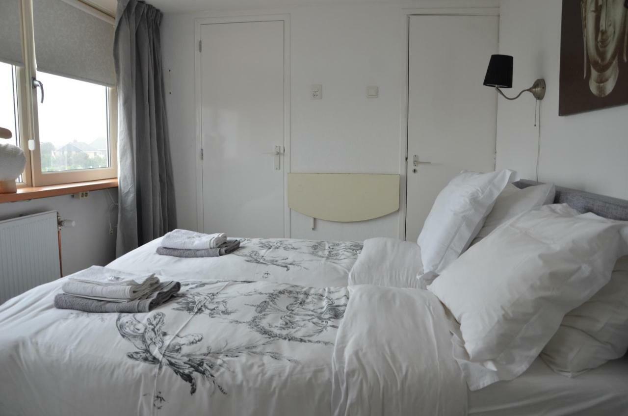 Pension 'T Hofje 350 Meter Van Het Strand Нордвейк-ан-Зее Экстерьер фото
